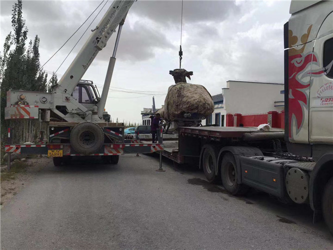 靖安县狭窄场地（如小区、车间）适合用哪种吊车？