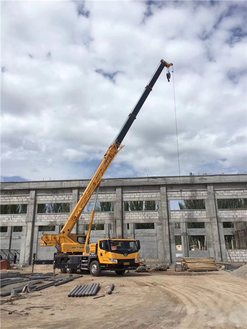 靖安县吊装作业前会做设备检查吗？安全保障措施有哪些？