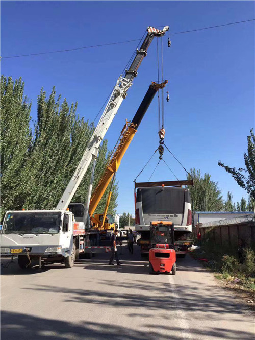 靖安县港口集装箱搬运案例